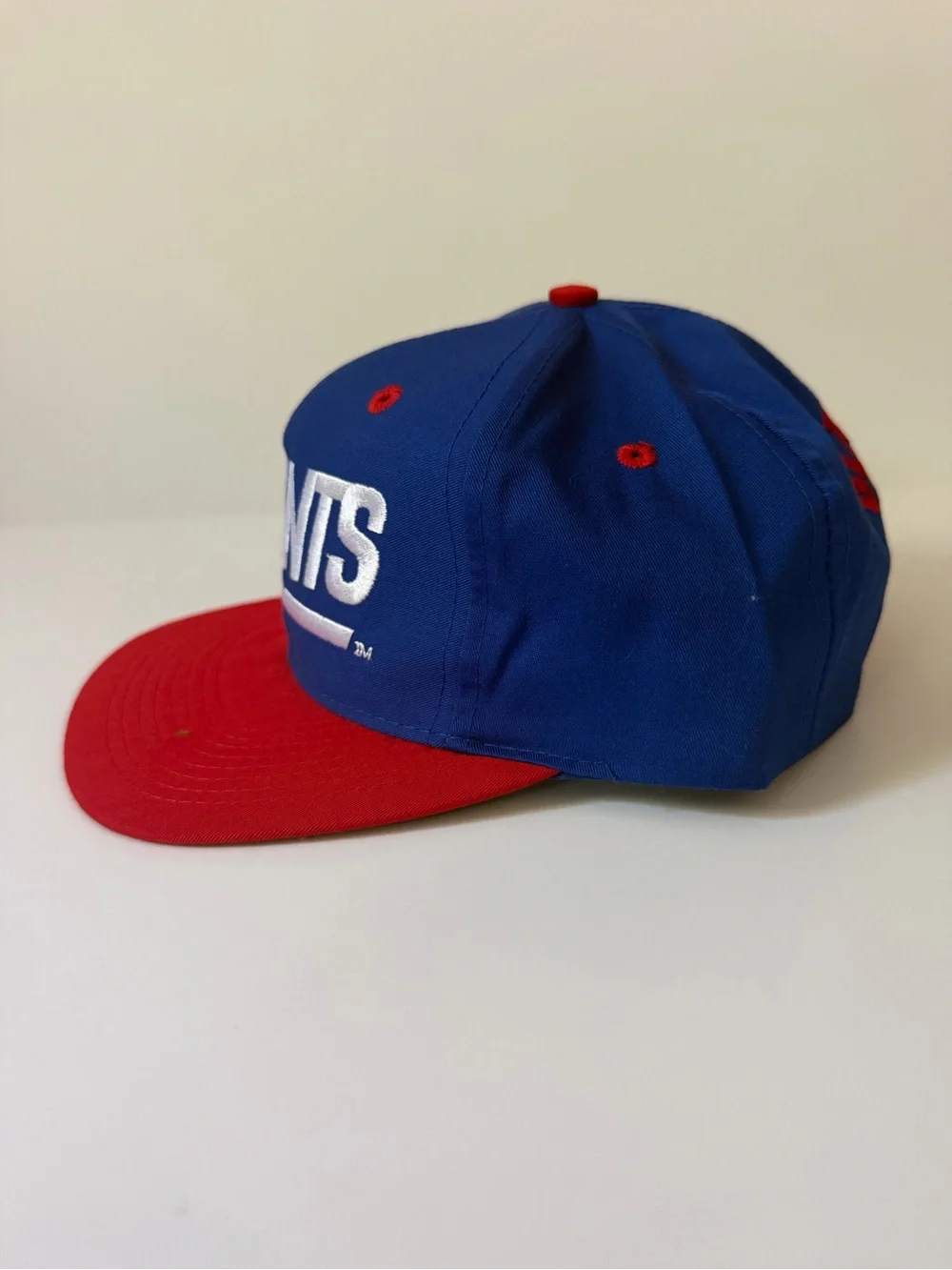 LOGO 7 youth snapback
